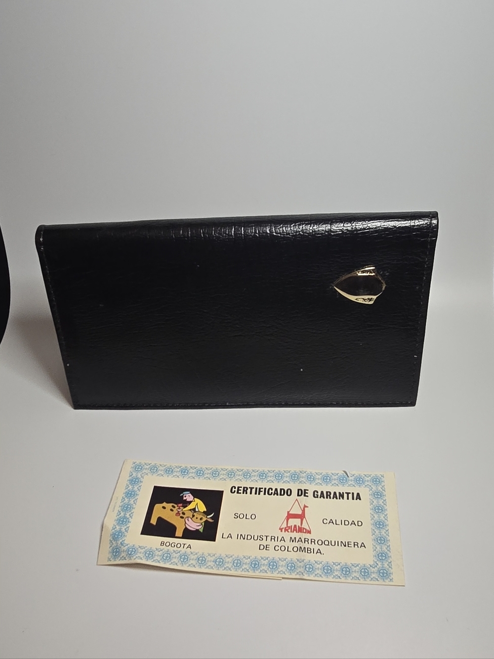 Trianon Columbia Black Women's Leather Wallet with Gold Accent